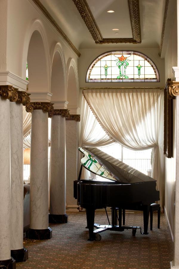 Capital Hotel Литл-Рок Экстерьер фото